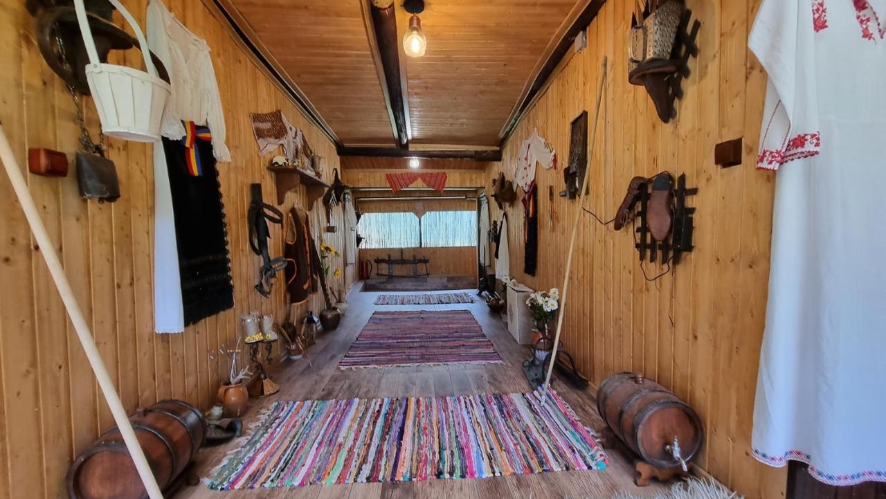 Lângă Stână Curtea de Argeş Exterior foto