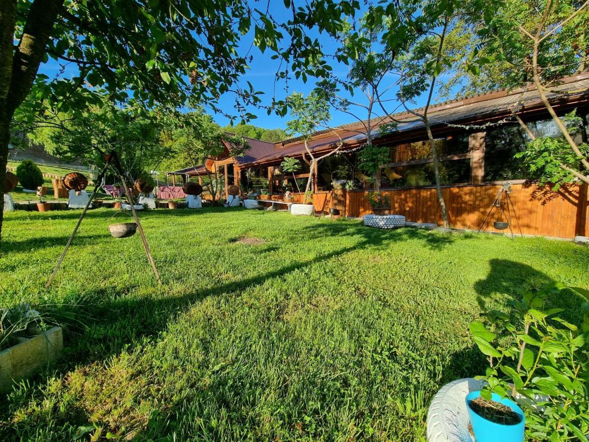 Lângă Stână Curtea de Argeş Exterior foto